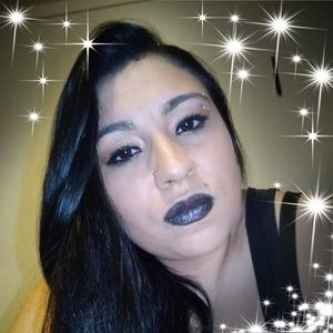 Meet your Posher, Anyssa